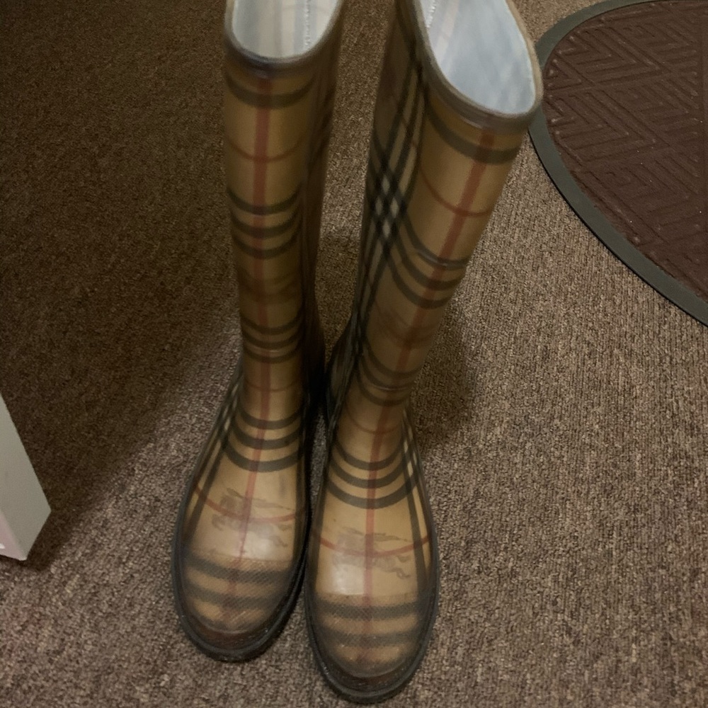 Burberry RAIN BOOTS